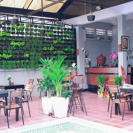 Sy Guesthouse Phnom Penh Dış mekan fotoğraf