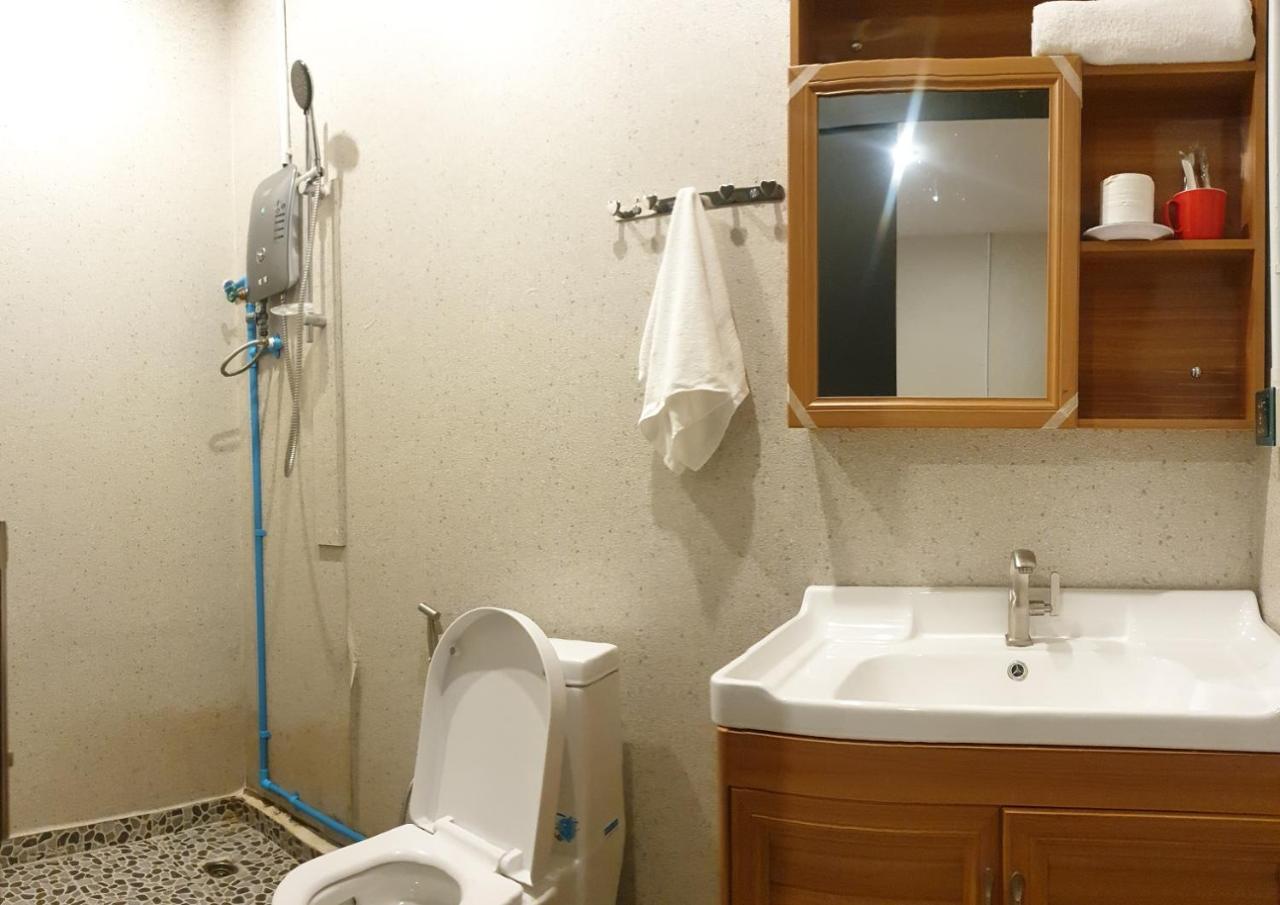 Sy Guesthouse Phnom Penh Dış mekan fotoğraf