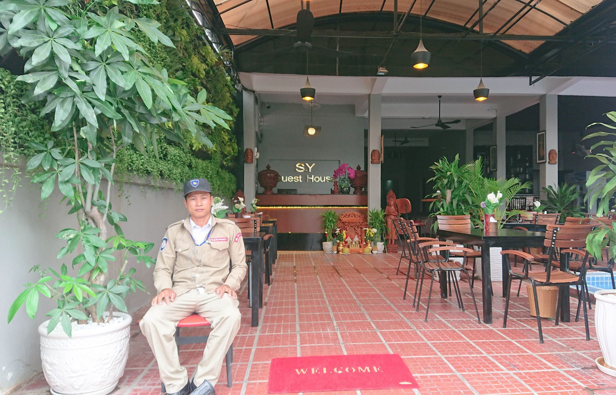 Sy Guesthouse Phnom Penh Dış mekan fotoğraf