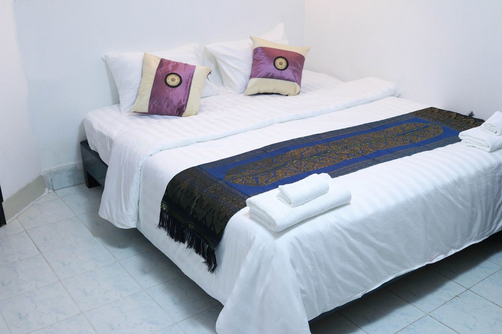 Sy Guesthouse Phnom Penh Dış mekan fotoğraf
